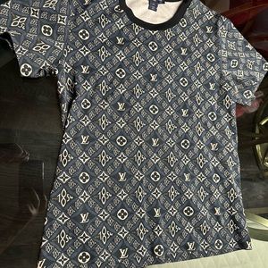 Authentic Louis Vuitton Shirt Medium